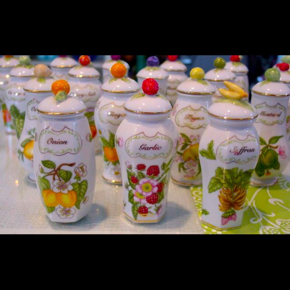 Lenox Orchard Spice Jars - PAPRIKA & CELERY SALT JARS ONLY - Sold as a Pair